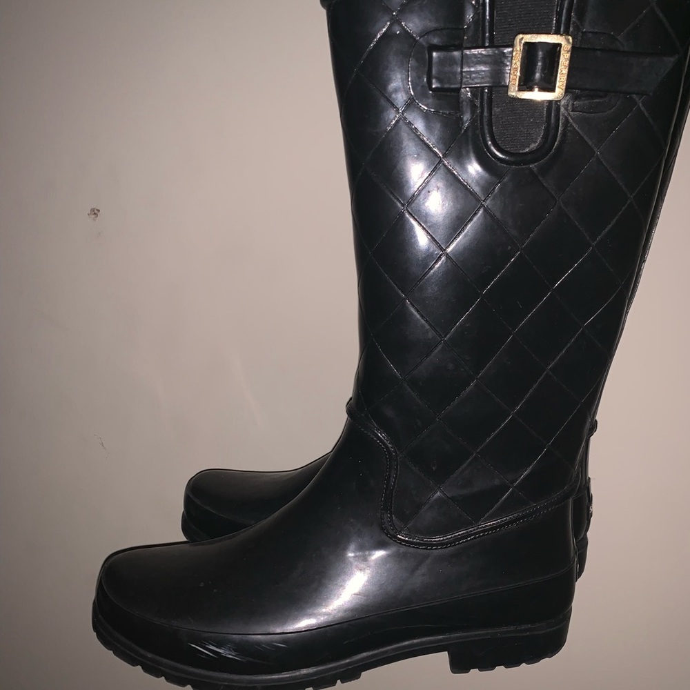 Sperry rain boots